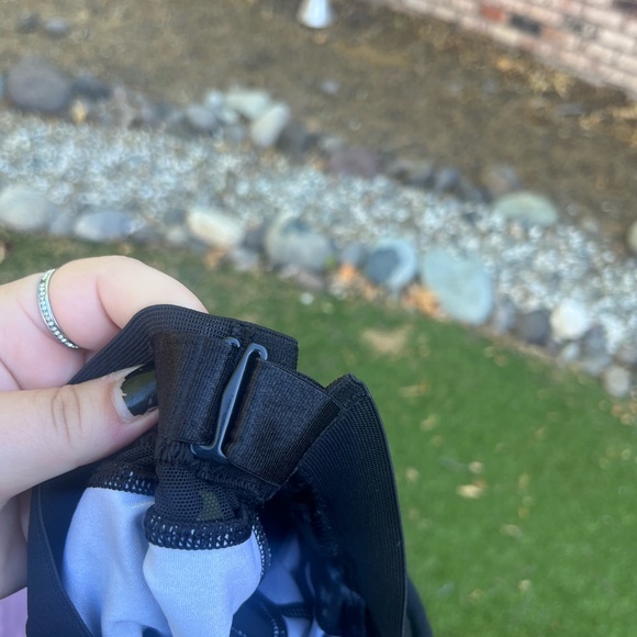 Lululemon Rise & Flow Tank Top - Picture 5 of 6